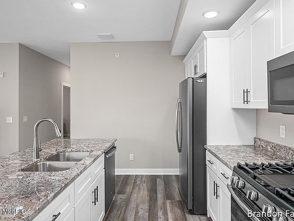 4th image of 3501 Crystal River St SW #106
