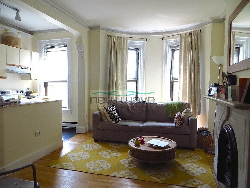 39 Warren St Roxbury MA Zillow