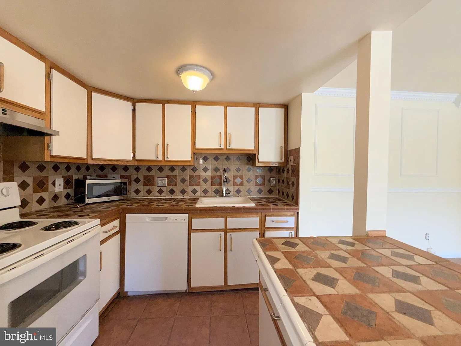 Treetop Condo — Photo 4