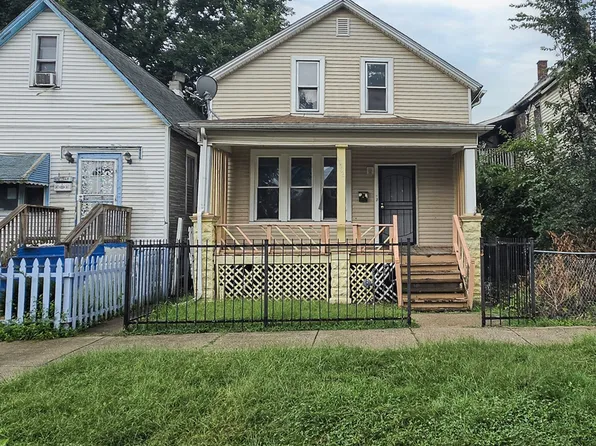 11566 S Lafayette Ave, Chicago, IL 60628