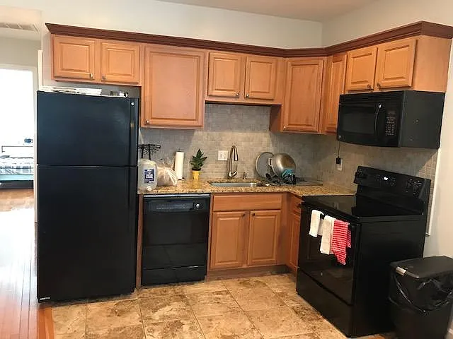 1 bed, 800 sqft, $1,850 — Photo 4