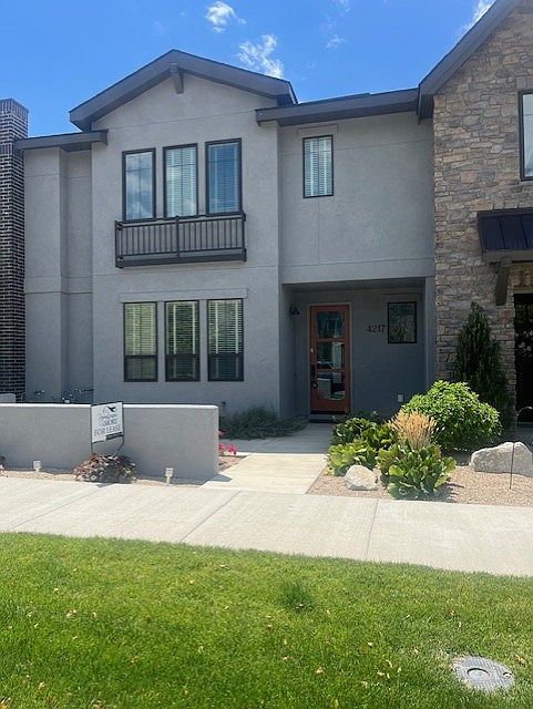 1st image of 4217 E Parkcenter Blvd