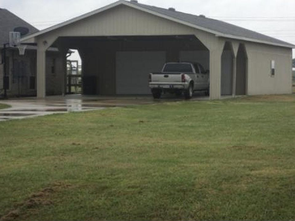 2nd image of 3245 Stampede Dr