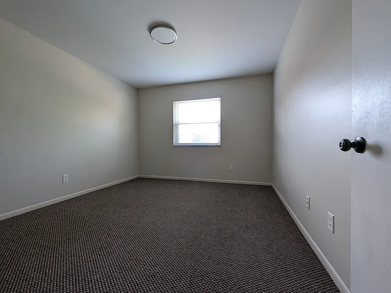 360 E Northwood Ave — Photo 14