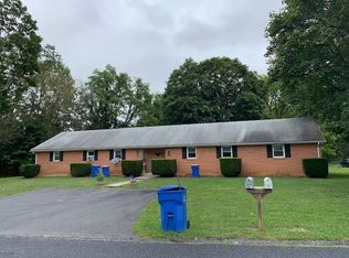 15 Rockledge Dr, Mechanicsburg, PA