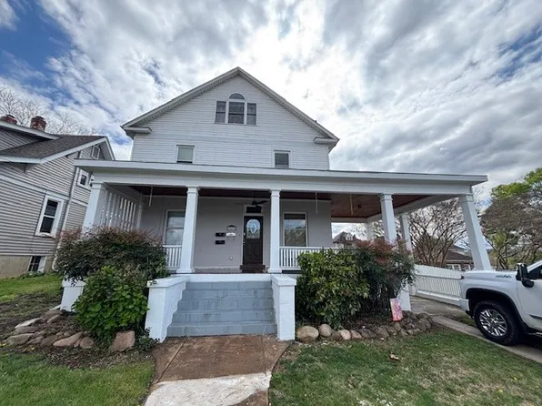 427 Riverland Rd SE #B, Roanoke, VA 24014