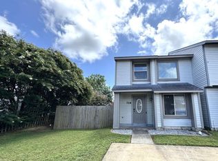720 Quesnel Dr, Virginia Beach, VA 23454