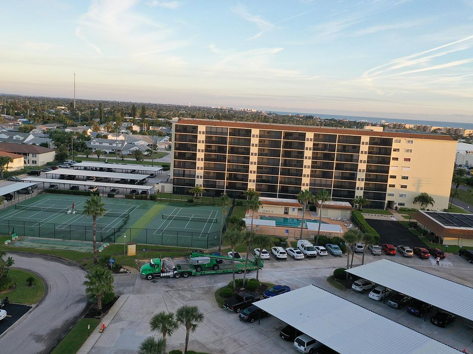 1st image of 520 Palm Springs Blvd APT 801