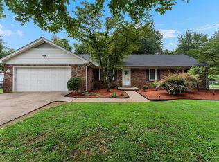 2212 Windrow Ct, Bowling Green, KY 42104