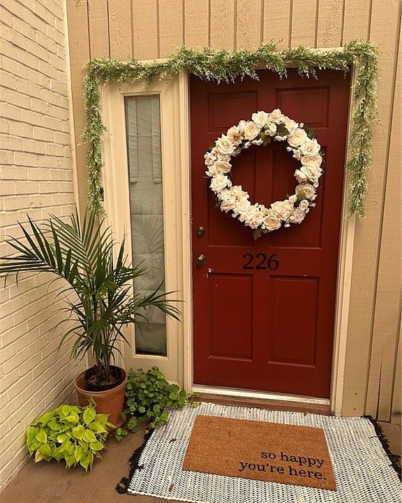 1st image of 222 London Ave APT 226