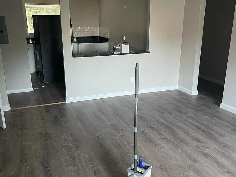 230 Phenix Ave #15 — Photo 11