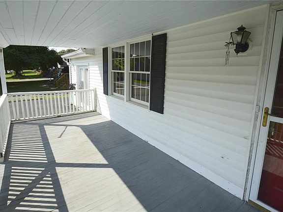 3rd image of 5750 Wishing Well Ln