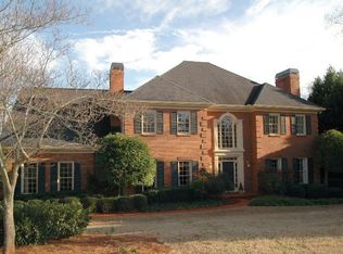 7835 Fawndale Way, Sandy Springs, GA 30350