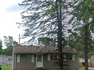4914 Lake Grove Dr N, White Lake, MI