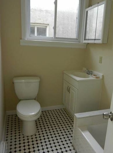 2nd image of 636 S 60th St