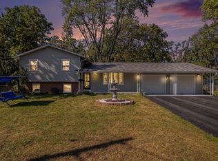 928 Glencroft Ln, Battle Creek, MI 49015