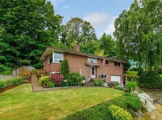 16615 8th Ave SW, Burien, WA 98166