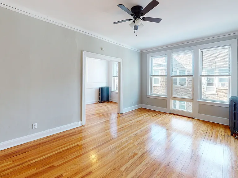 1010 W Loyola Ave #3W — Photo 1