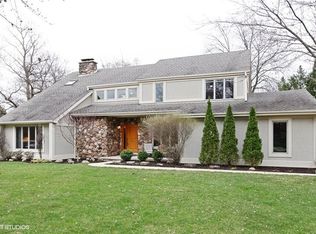 8011 Highland Ave, Downers Grove, IL 60516