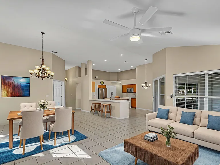 2729 Branch Ln — Photo 3