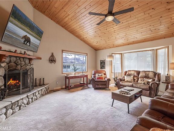 3rd image of 260 Turlock Dr