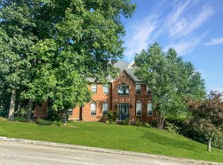 1074 Shadow Wood Ln, Morristown, TN 37814