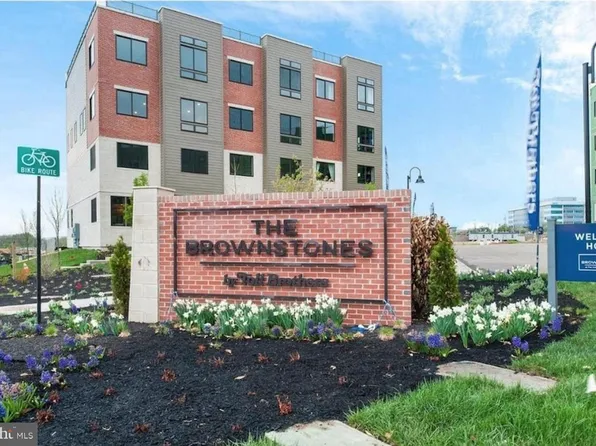 805 Lakeview Ct, King Of Prussia, PA 19406