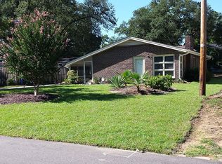 613 6th Ave S, Surfside Beach, SC 29575