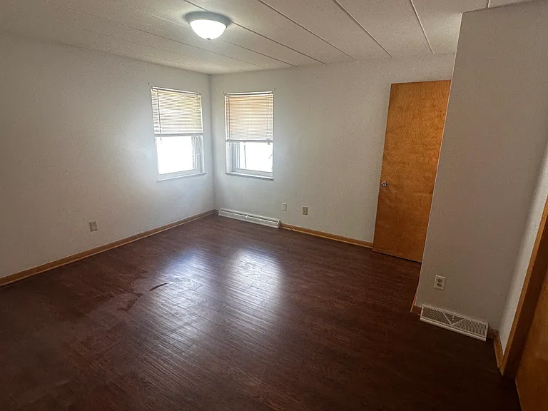 1777 Liberty Dr — Photo 7