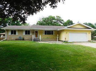 1947 David Ave, Charles City, IA 50616