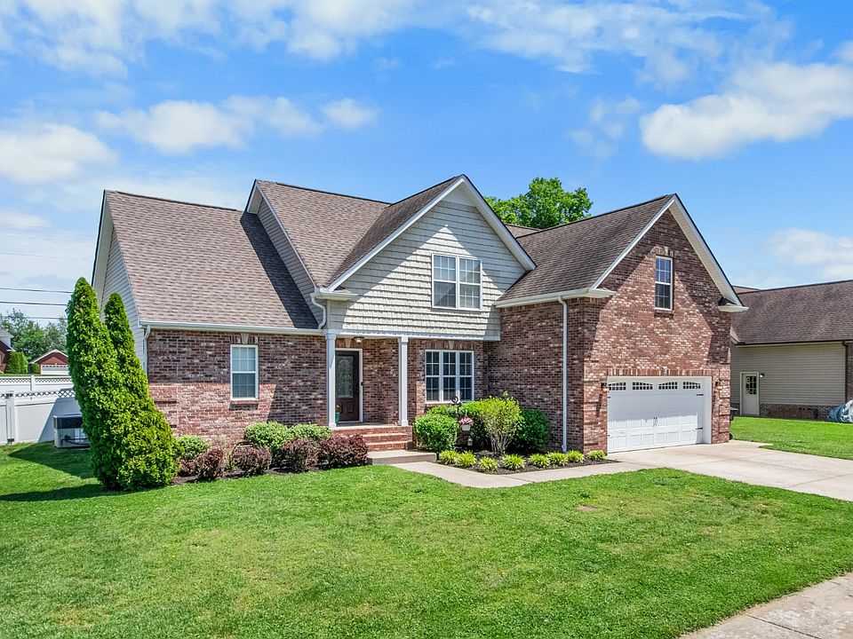 1st image of 677 Richards Dr