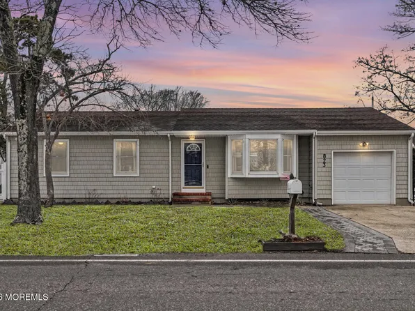 823 Maple Avenue, Brick, NJ 08724