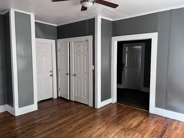 519 Hammond Ave — Photo 6