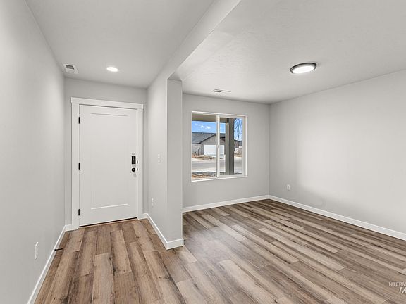 2nd image of 5408 S Desert Cactus Ave