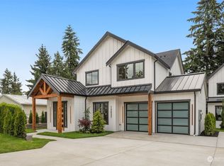 13037 NE 104th St, Kirkland, WA