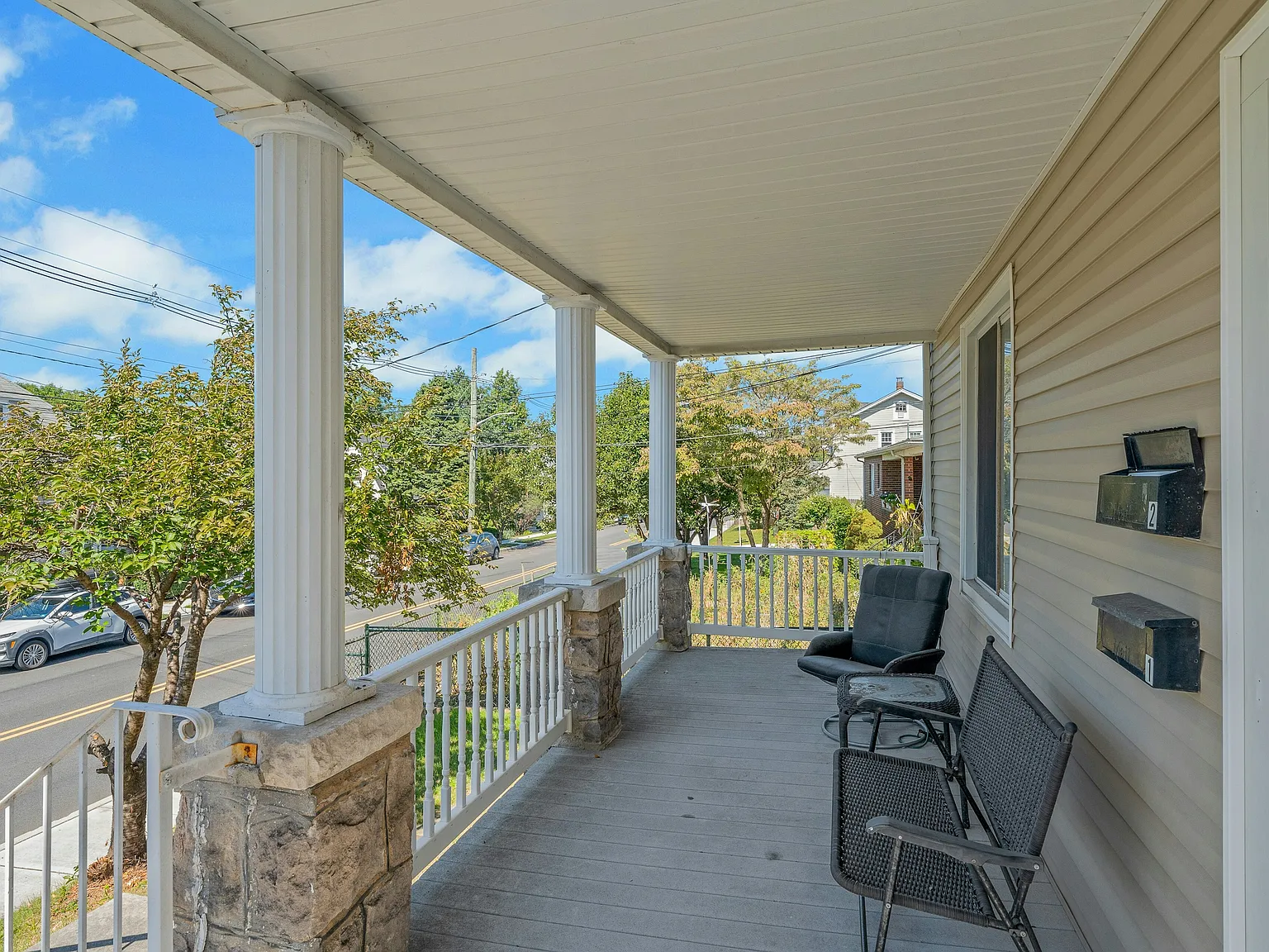 2 bed, $3,000 — Photo 3