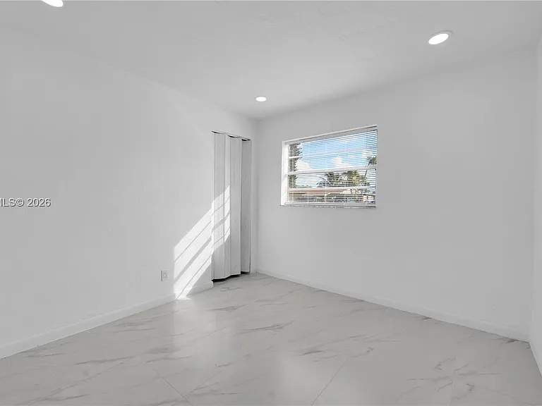 4285 SW 48th Ct — Photo 17