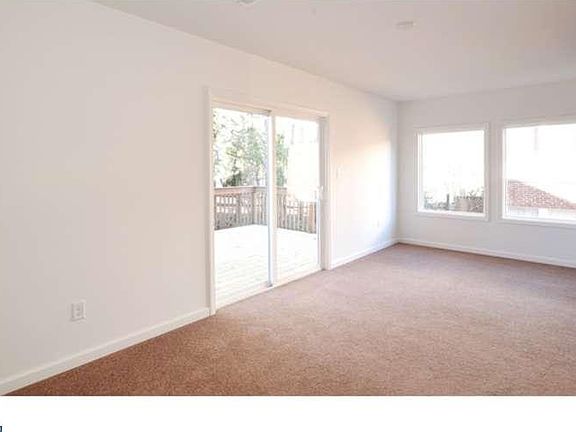5th image of 2133 Culver Dr