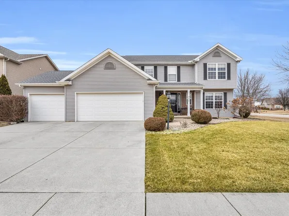 206 Blazing Star, Savoy, IL 61874