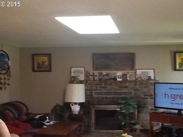 2nd image of 10026 N Buchanan Ave