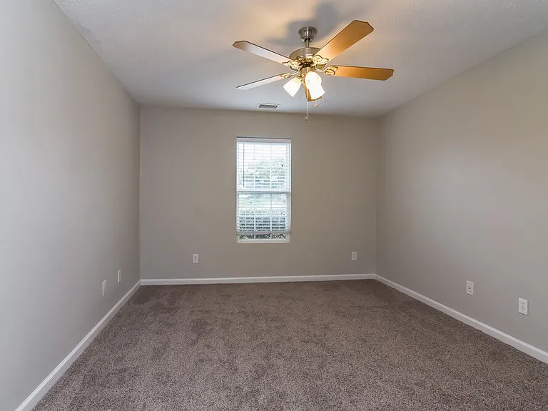 1548 Destiny Dr — Photo 10