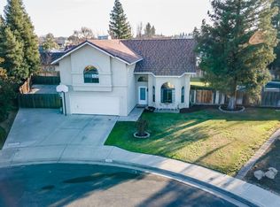 1442 Locust Ave, Clovis, CA 93611