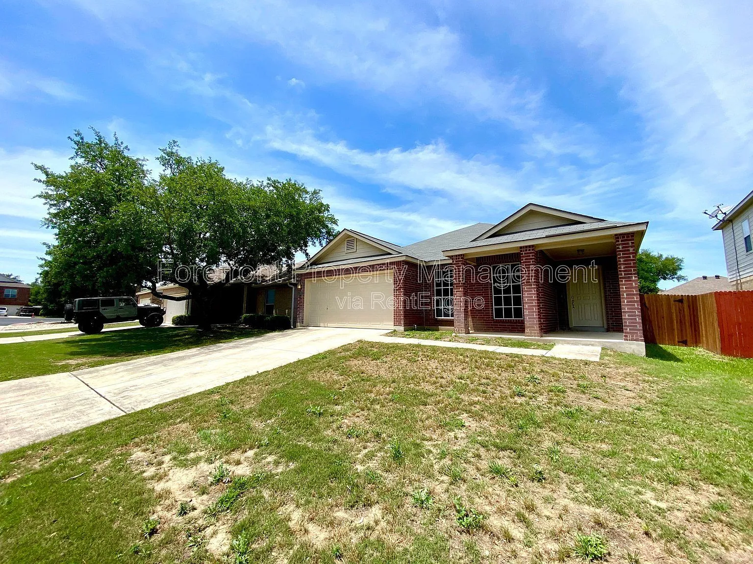 3 bed, 2.0 bath, 1784 sqft, $1,720 — Photo 3