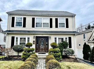 38 Otsego Rd, Verona, NJ 07044