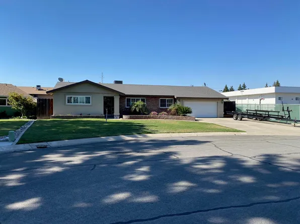 3820 W Colonial Avenue, Visalia, CA 93277