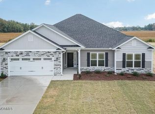 403 Spring Forest Dr, Goldsboro, NC 27534