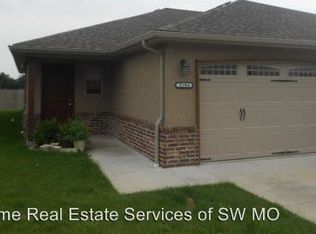 3198 W Sexton St, Springfield, MO 65810