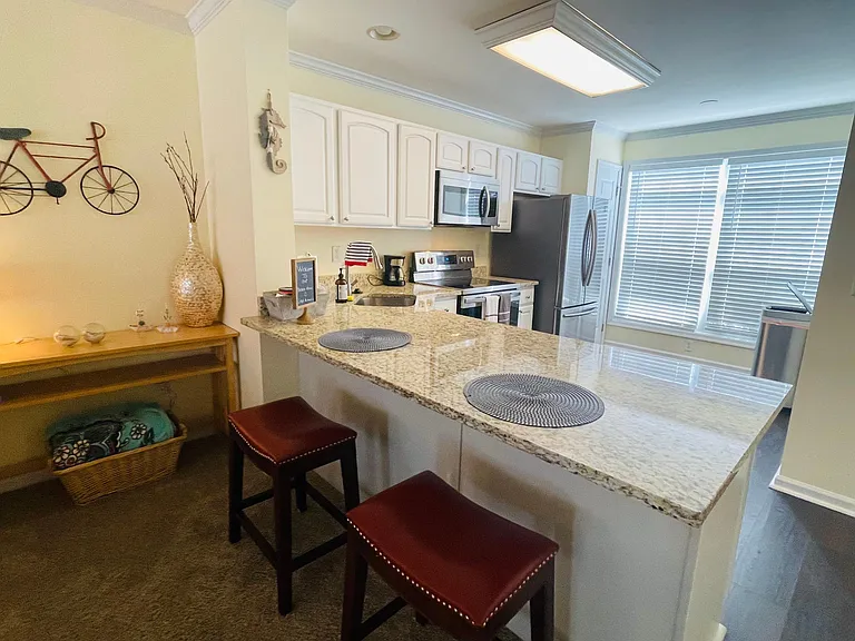 17402 Taramino Pl — Photo 4