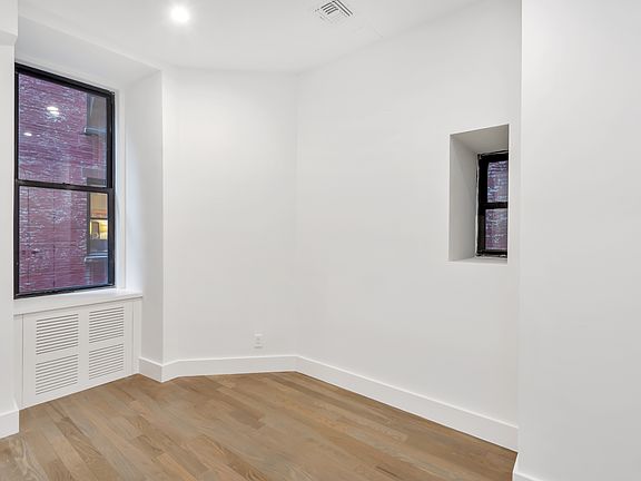 4th image of 121 Madison Ave APT 2I