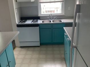 2320 Prince St APT 2, Dubuque, IA 52001